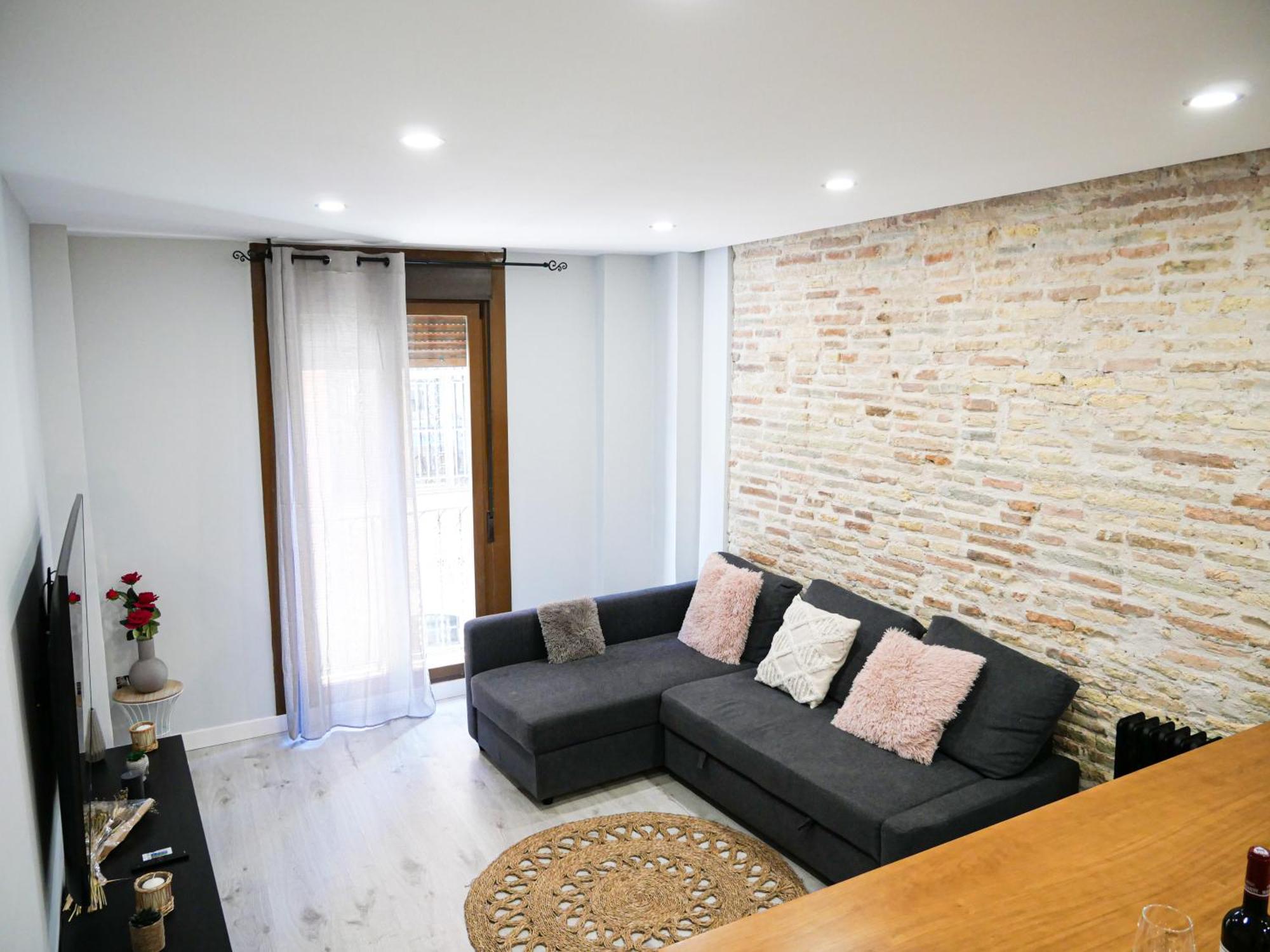 Espacioso Apartamento En El Centro De بنبلونة المظهر الخارجي الصورة